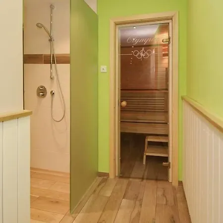 Olympia Haus 3, Whg 29 *